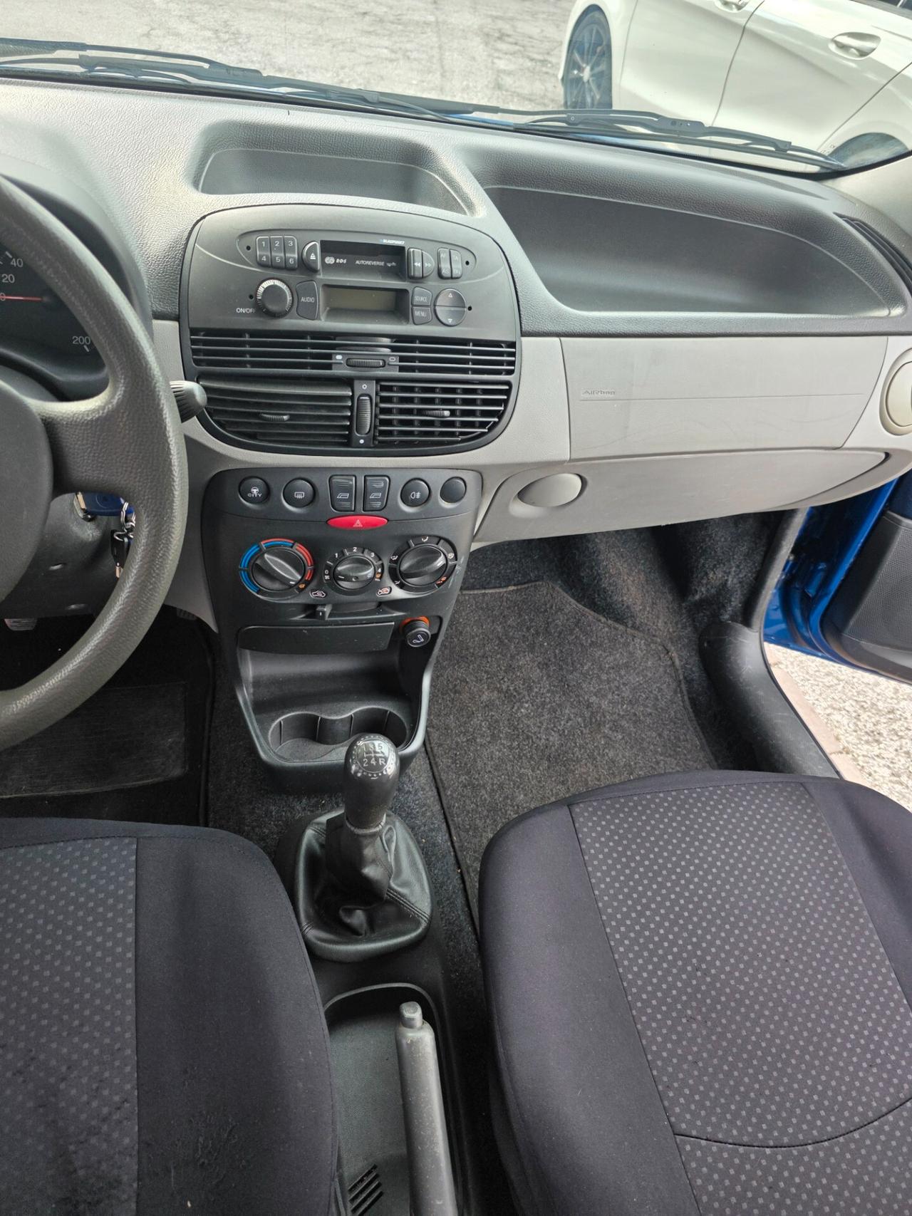 Fiat Punto 1.9 JTD 3 porte ELX con 251.000km Neopatentati ok