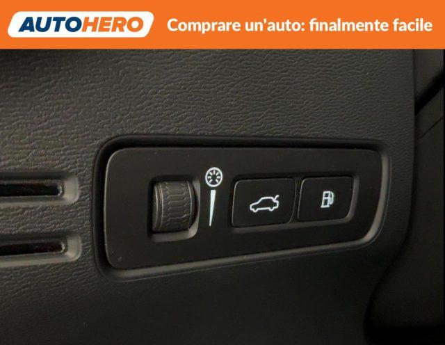 VOLVO XC40 T4 Recharge Plug-in Hybrid automatico Core