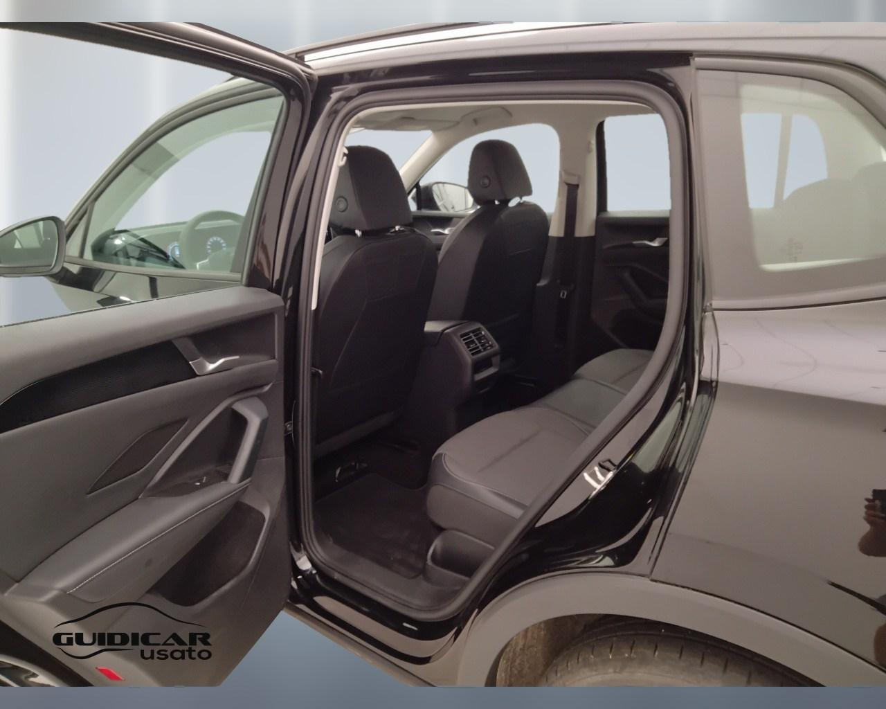 VOLKSWAGEN Tiguan III 2024 - Tiguan 2.0 tdi Life 150cv dsg