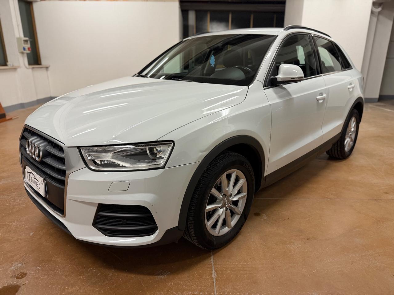 Audi Q3 2.0 TDI 150 CV Business