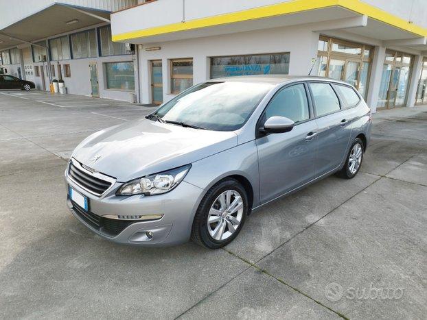 Peugeot 308 SW - 1.6 HDI - Neopatentati