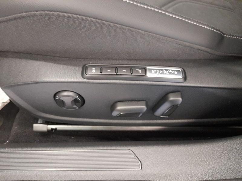 Volkswagen Golf 1.5 TSI eHybrid Style DSG