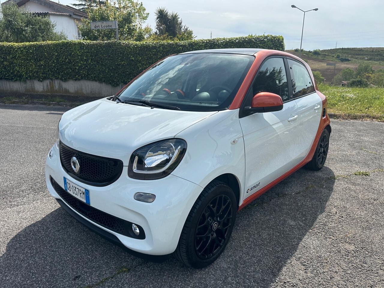 Smart ForFour Prime aut. turbo 08/19 km.28000 full opt.