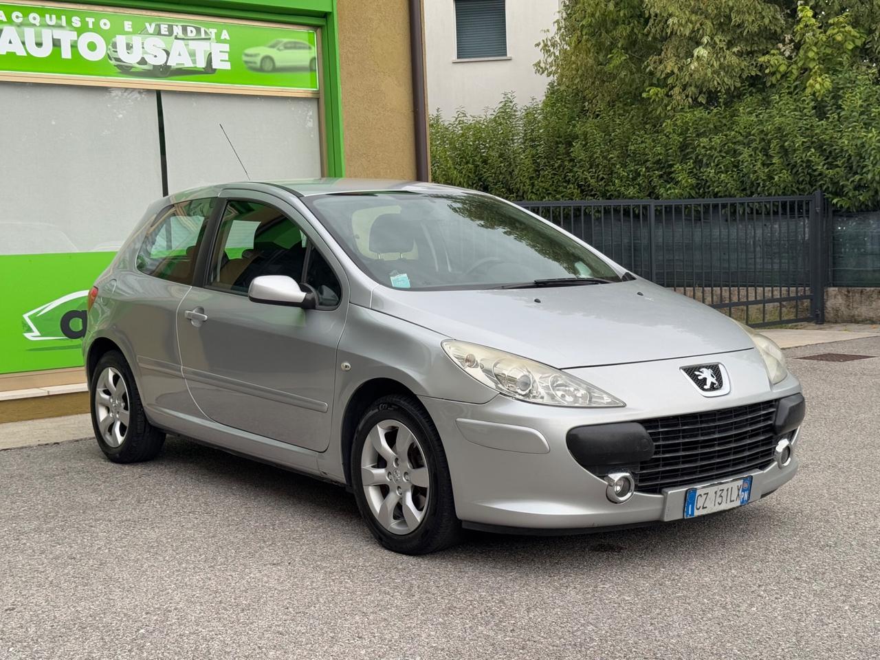 Peugeot 307 1.6 16V 3p. AUTOMATICA