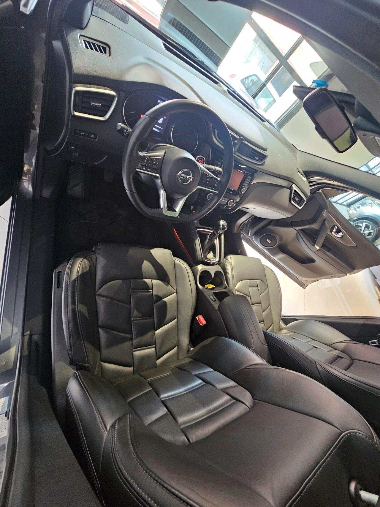 Nissan Qashqai 1.5 dCi N-Connecta