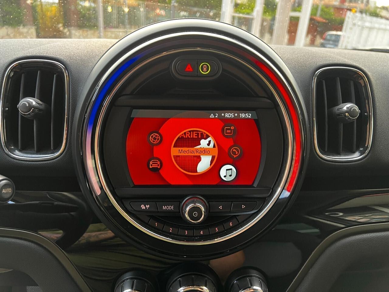 Mini Countryman D Automatica-2018-FULLED