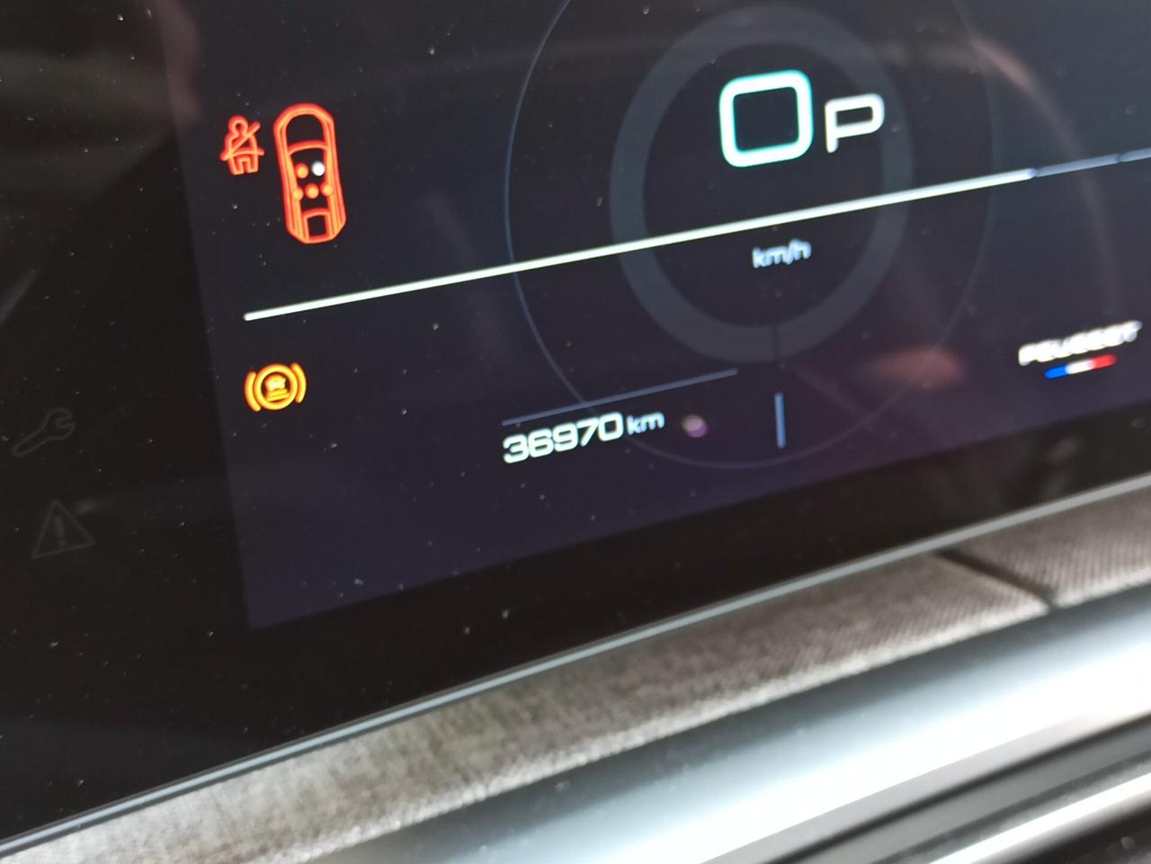 Peugeot 3008 Hybrid 136 e-DCS6 GT