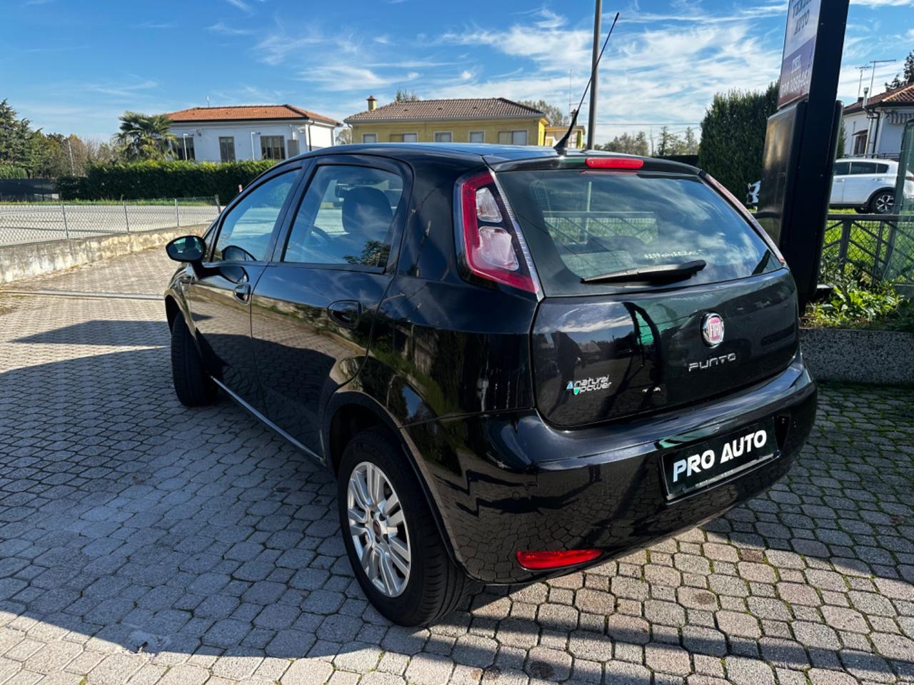 Fiat Punto 1.4 8V 5 porte Natural Power Lounge