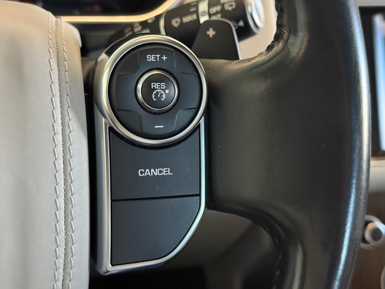 Land Rover Range 3.0 TDV6 Autobiography