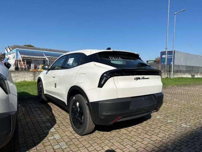 Alfa Romeo Junior 1.2 Hybrid ibrida