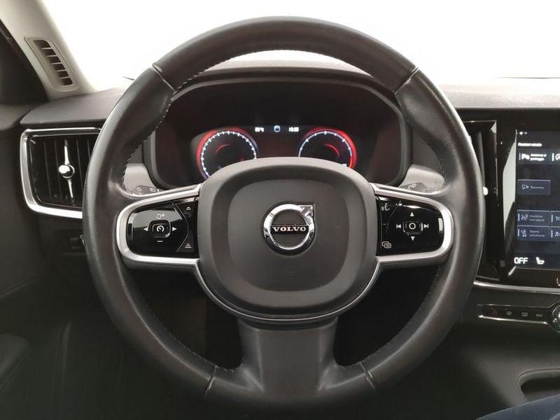 Volvo V90 D3 Momentum