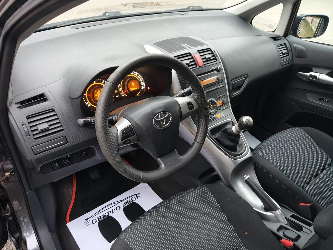 Toyota Auris 1.4 D-4D 5 porte Sol