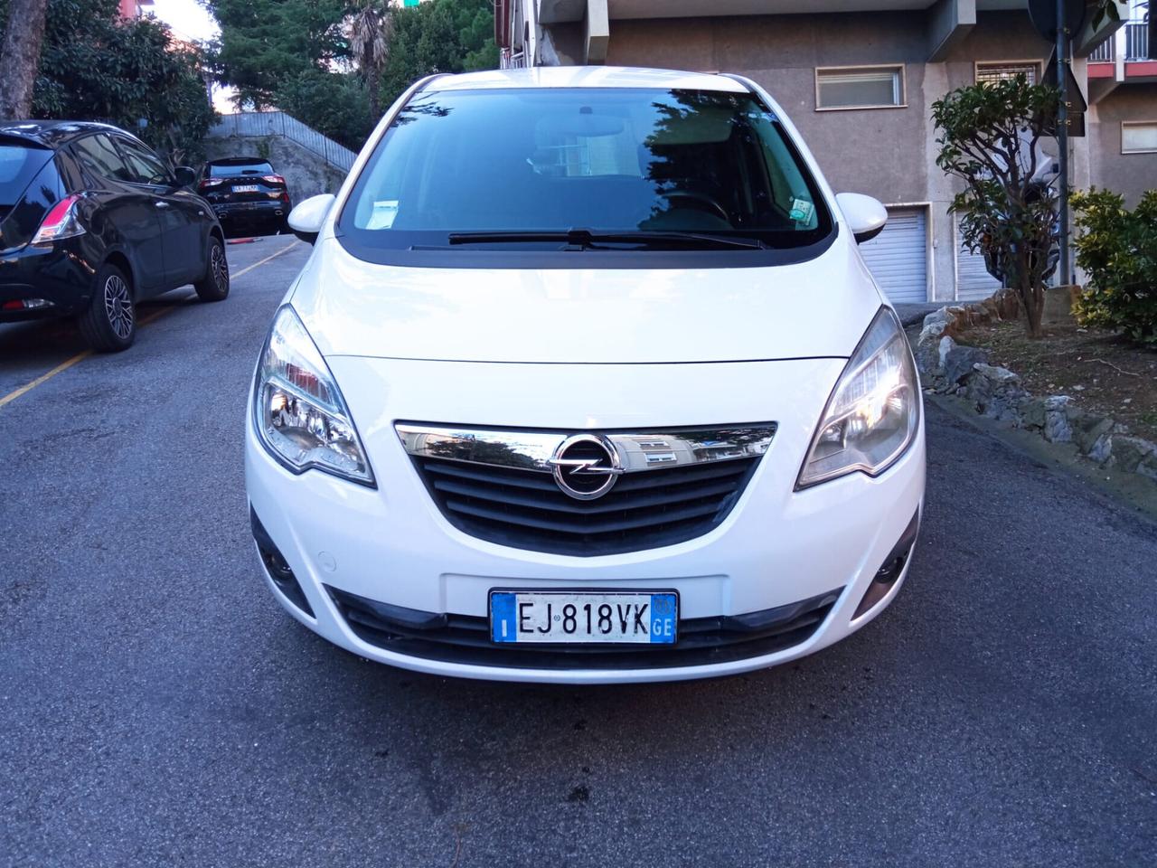 Opel Meriva 1.3 CDTI 95CV ecoFLEX Cosmo