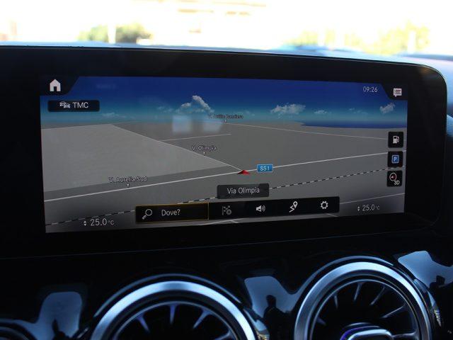 MERCEDES-BENZ GLA 200 d Automatic Premium