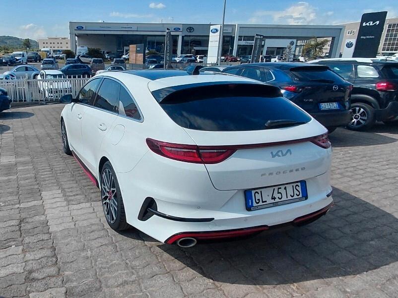 Kia ProCeed 1.6 T-GDI DCT GT