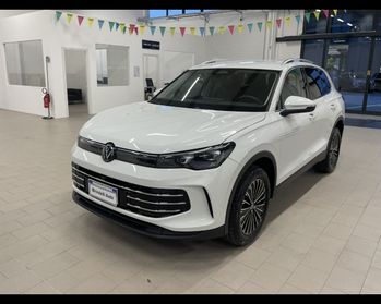 VOLKSWAGEN Tiguan 3ª serie - Tiguan 2.0 TDI 193 CV DSG 4MOTION Elegance
