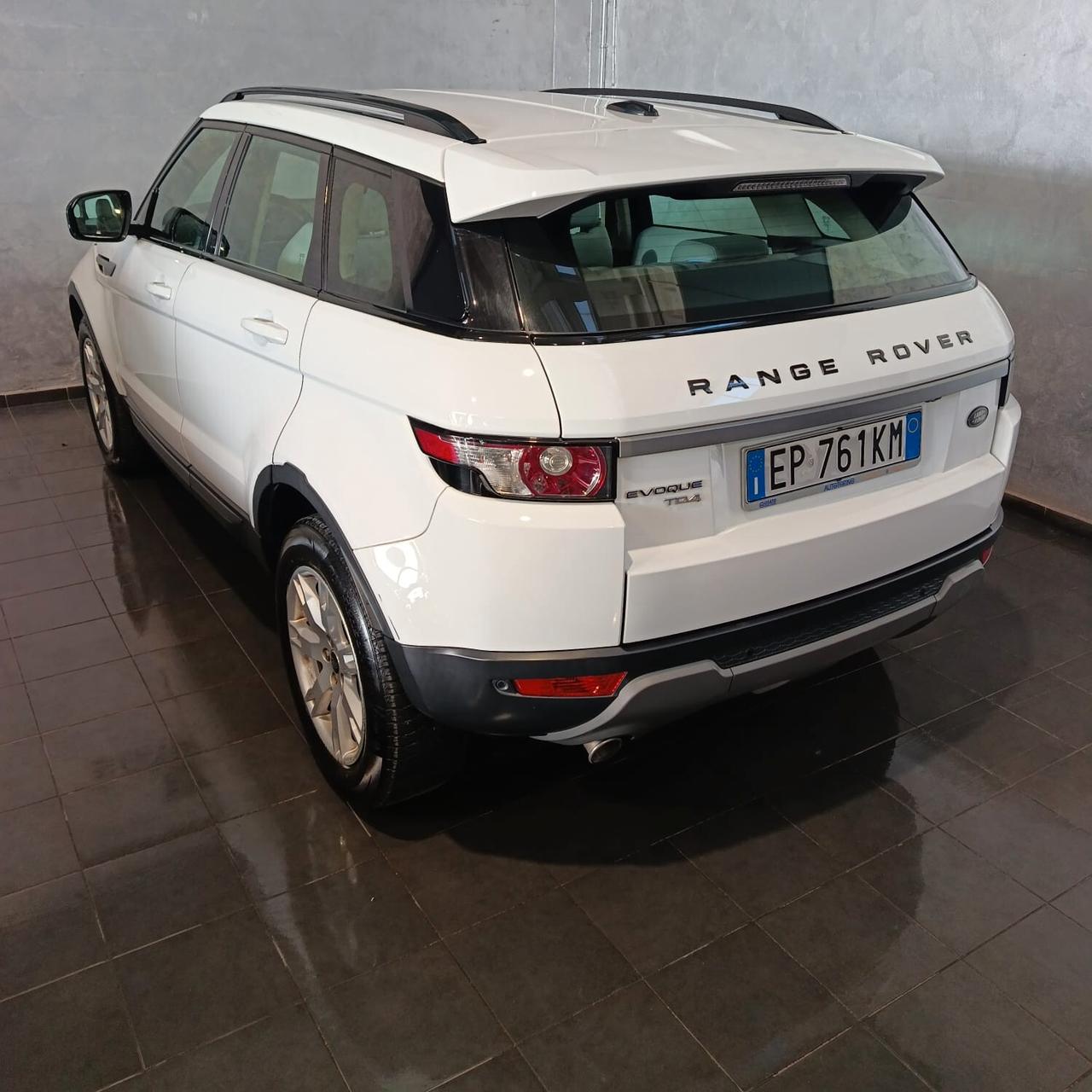Land Rover RANGE ROVER EVOQUE 2.2 TD4 PERFETTA
