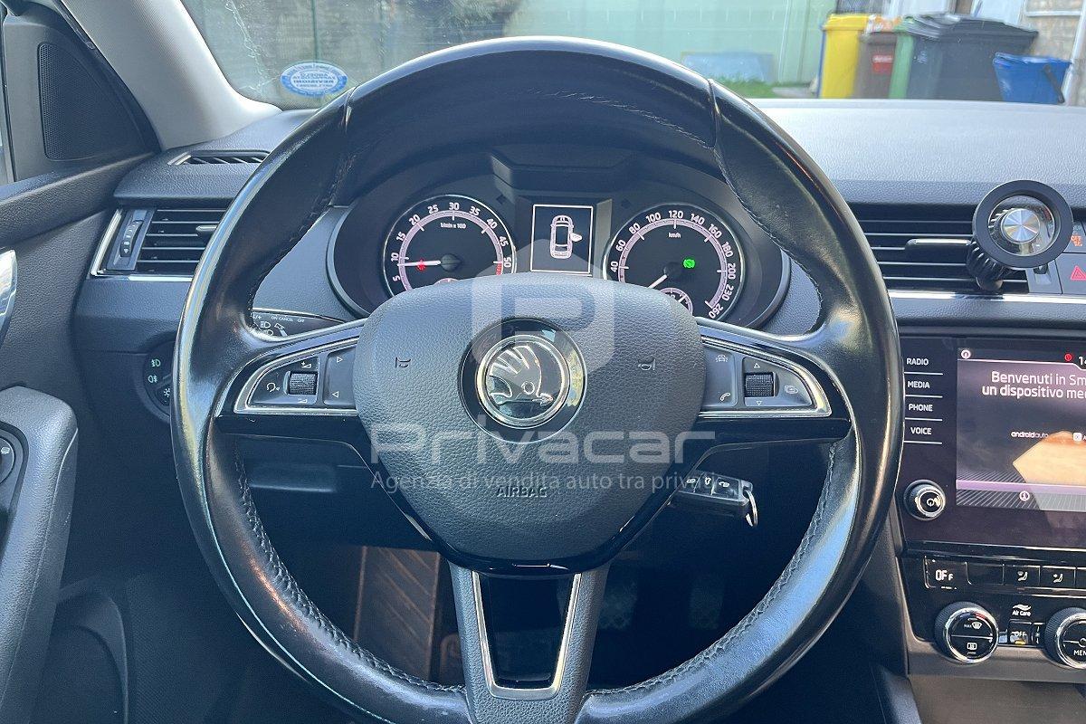 SKODA Octavia 1.6 TDI CR 115 CV DSG Wagon Executive