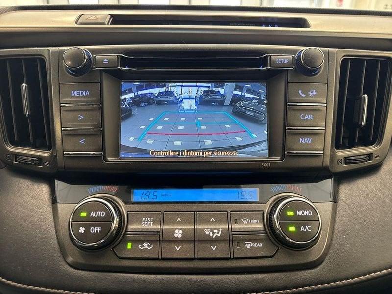 Toyota RAV4 2.0 D-4D (124CV) MT STYLE