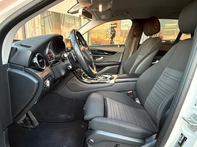 Mercedes-benz GLC 220 Sport 4matic auto, Gancio Traino, Led, Navi, 17"