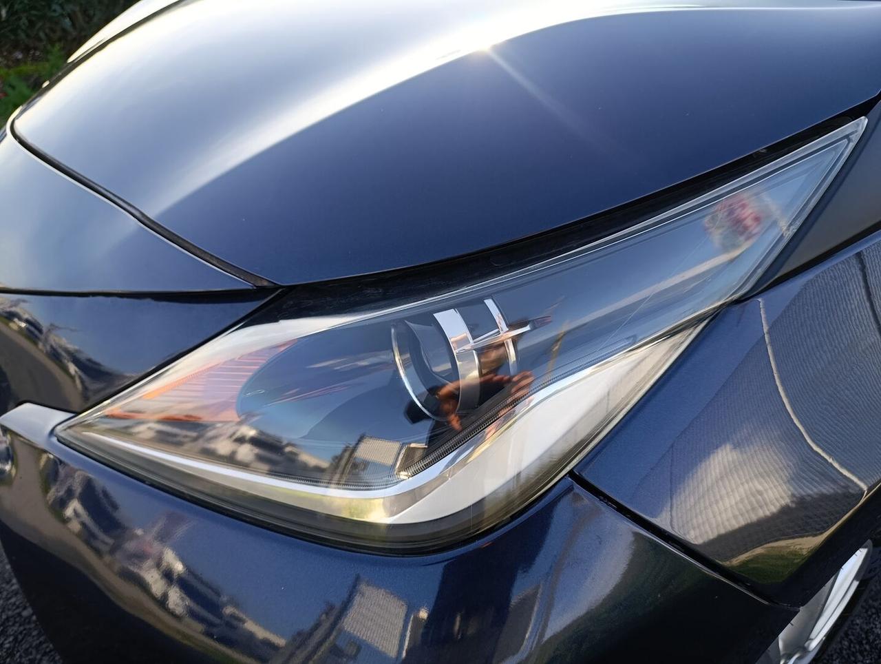 Toyota Aygo I 2012 Aygo 1.0 Lounge connect 3p