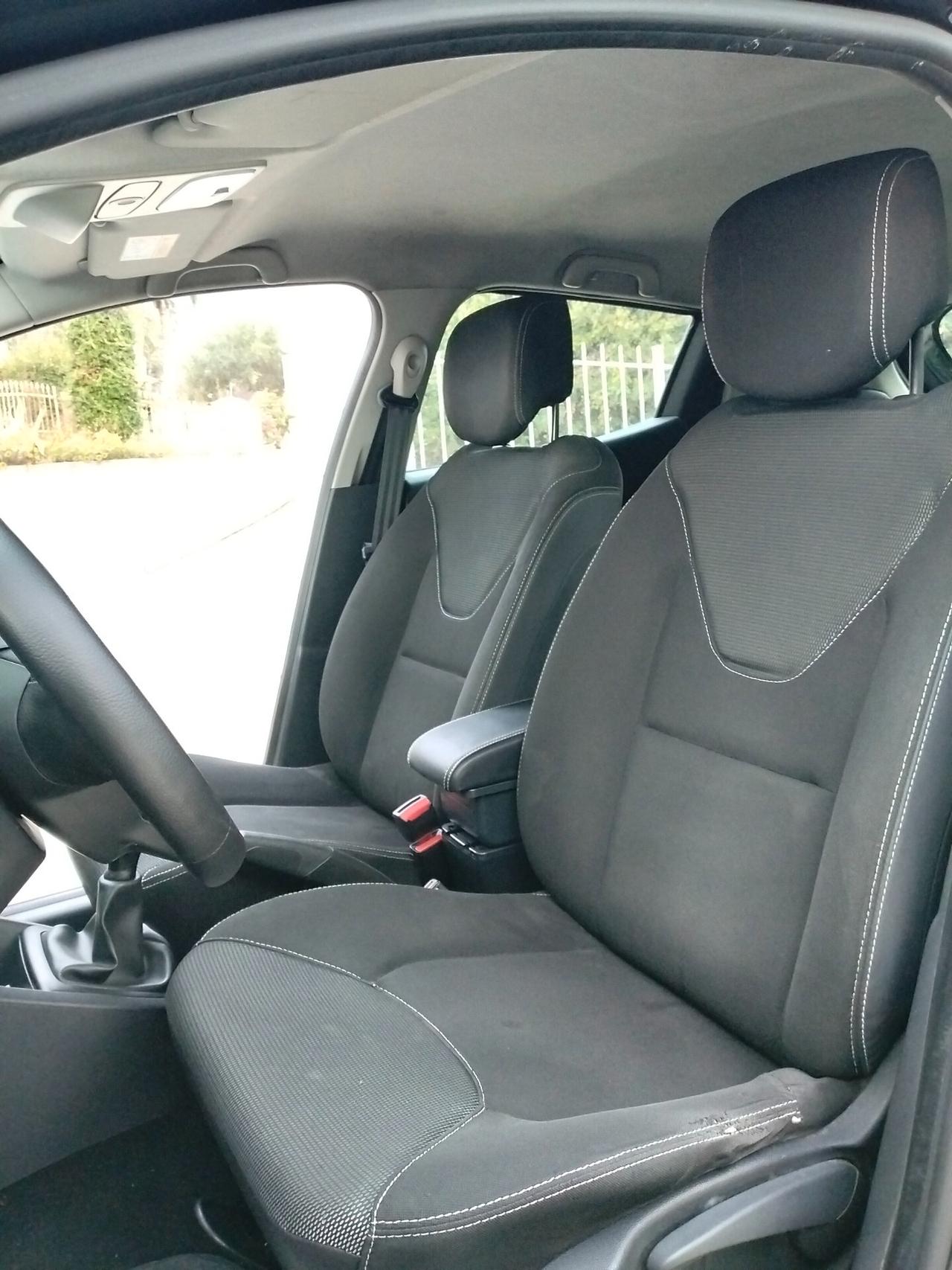 Renault Clio 1.2 75CV 5 porte Life