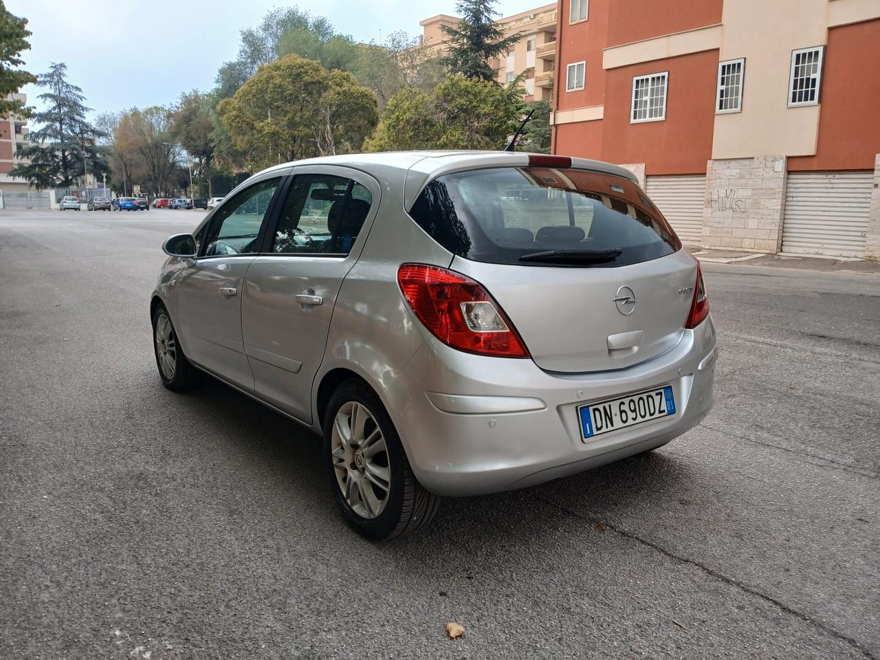 Opel Corsa 1.3 CDTI 90CV 5 porte Cosmo