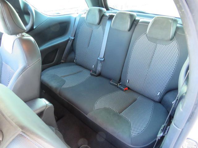 DS AUTOMOBILES DS 3 1.4 HDi 70 So Chic