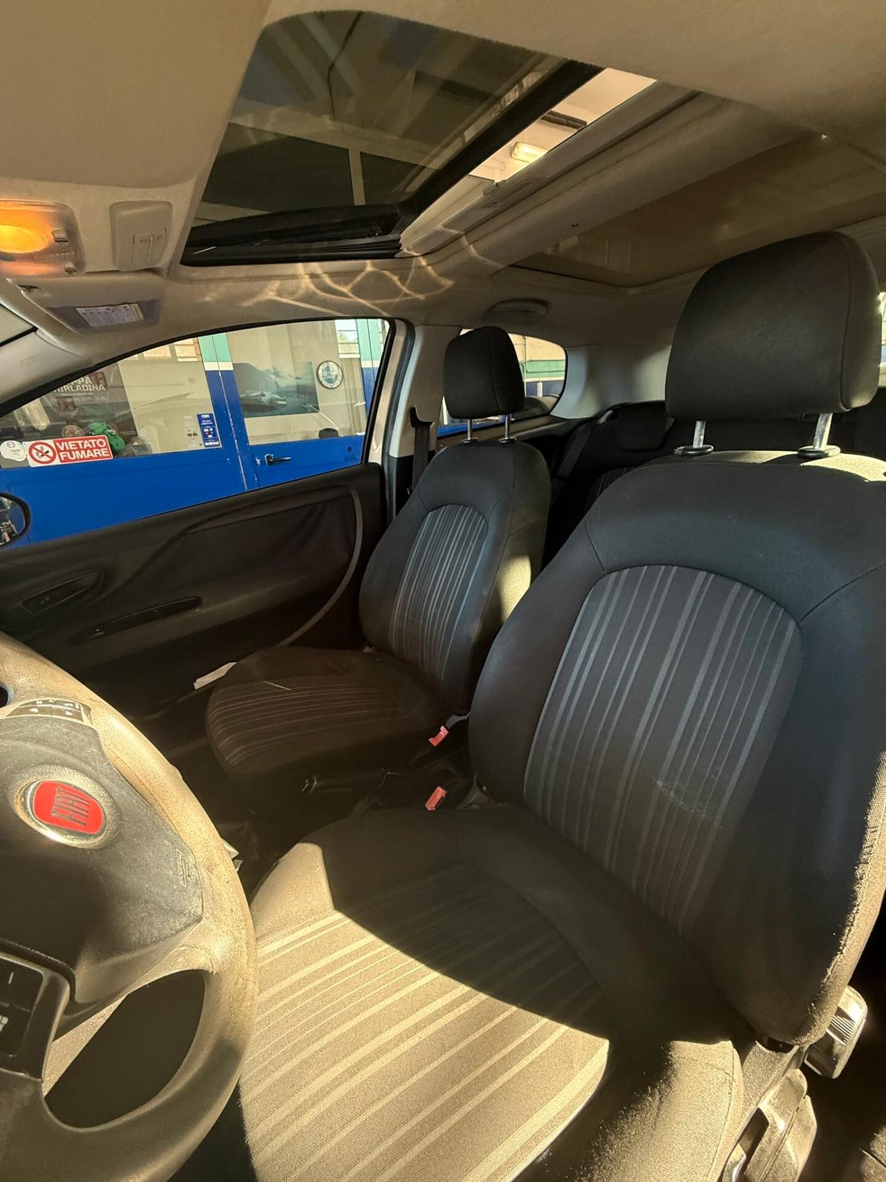 Fiat Grande Punto 1.4 BENZINA AUTOMATICA