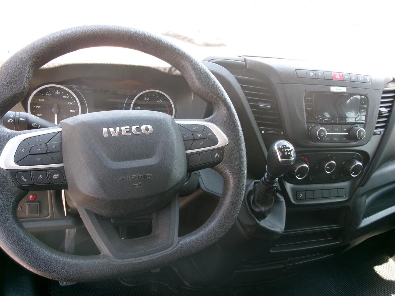 Iveco Daily 35C14 2.3 140CV E6D DOPPIA CABINA 7P RIBALTABILE 56000KM