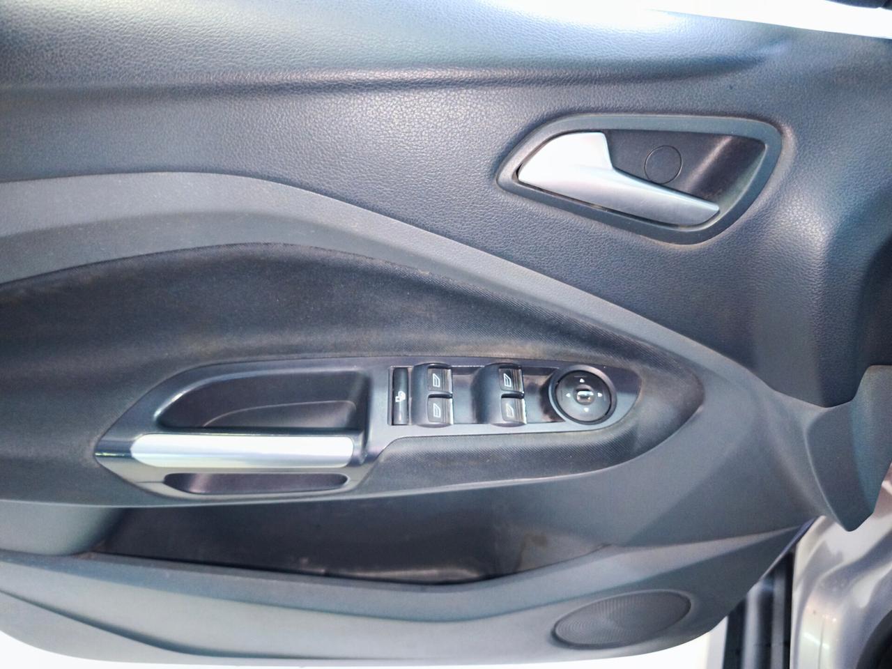 Ford C-Max 7 1.6 TDCi 115CV Titanium 7 posti