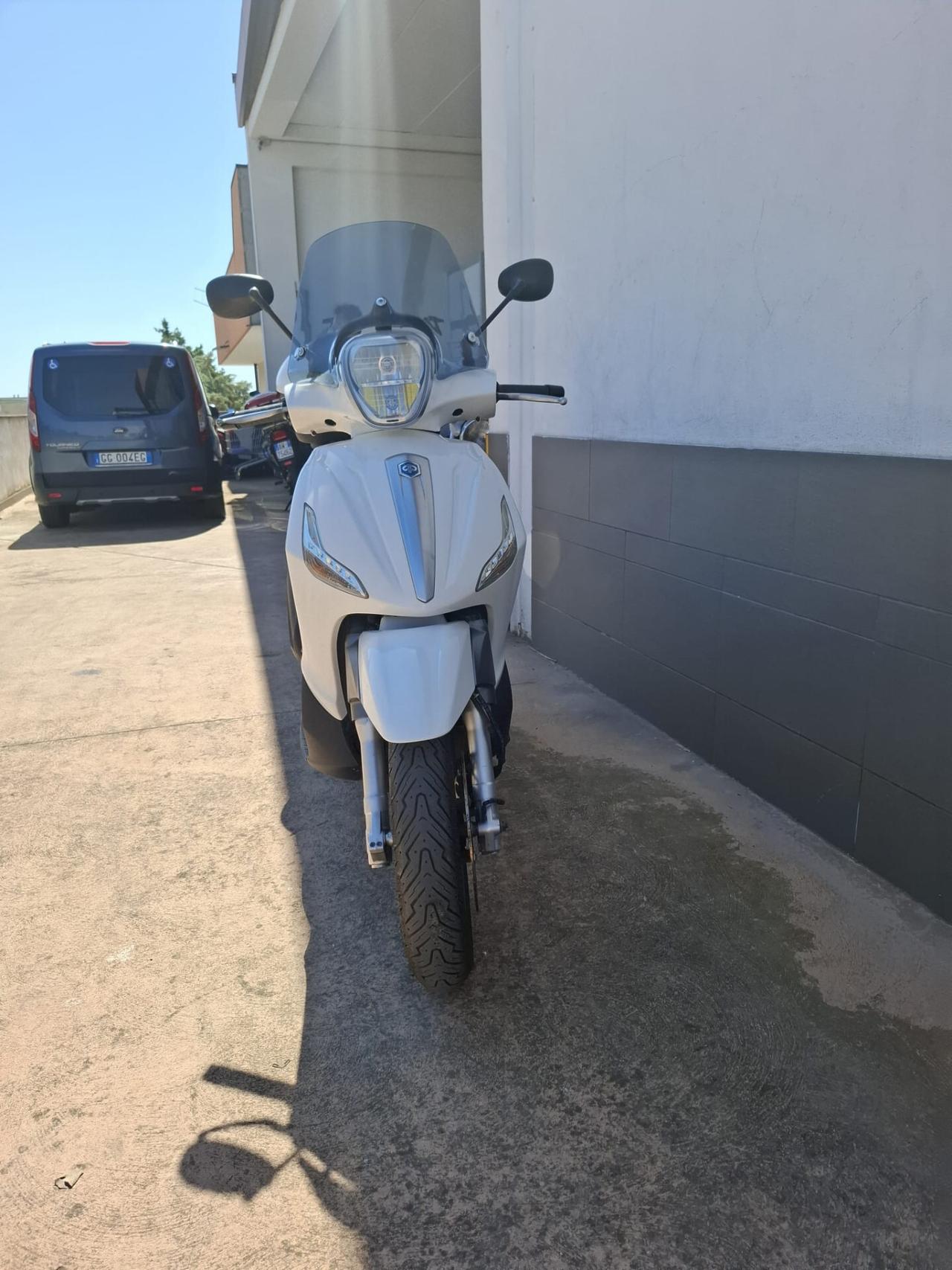 Piaggio Beverly 350 S TOURING
