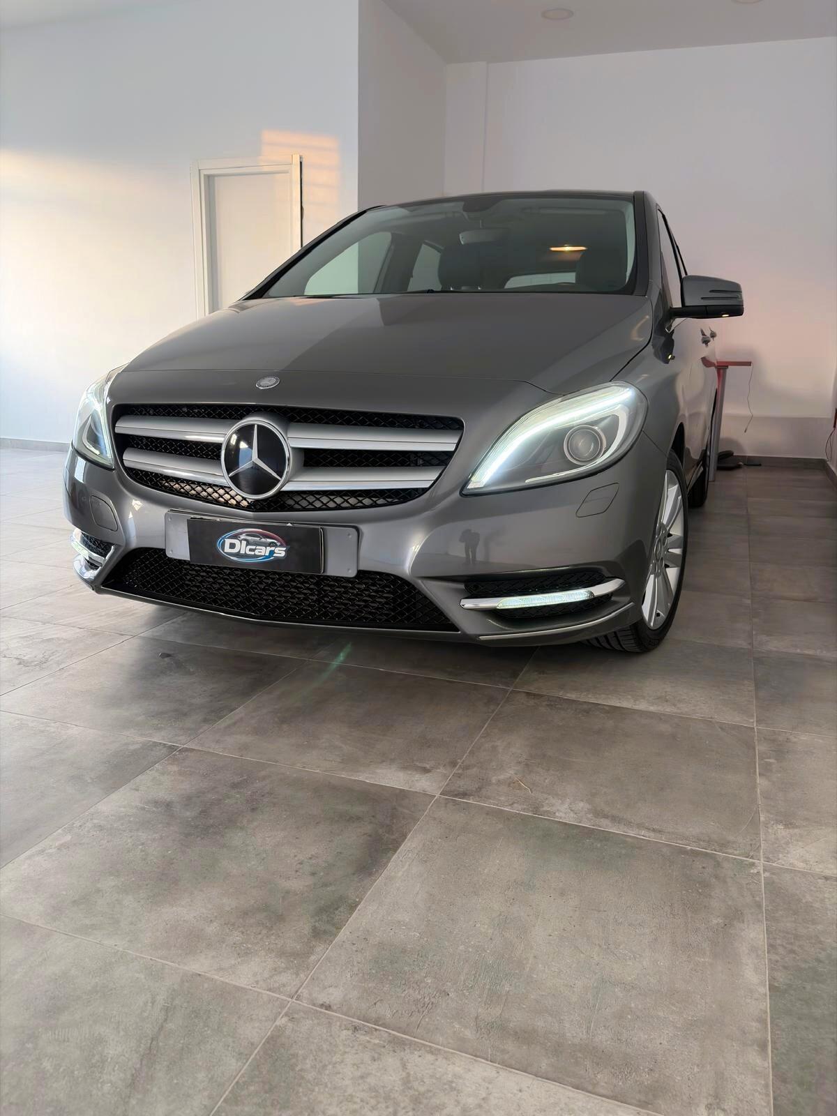 Mercedes B 180 CDI Premium da Vetrina