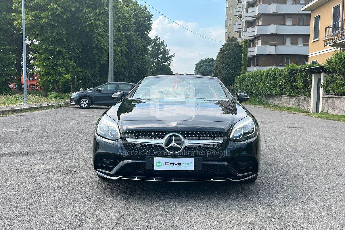 MERCEDES SLC 180 AMG line