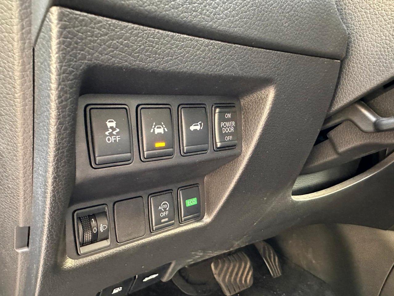 Nissan X-Trail 1.7 dci N-Connecta 4wd x-tronic 7 POSTI !!