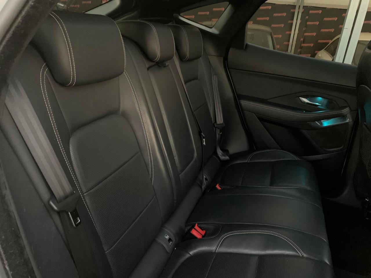 Jaguar E-Pace 2.0D 150 CV R-Dynamic