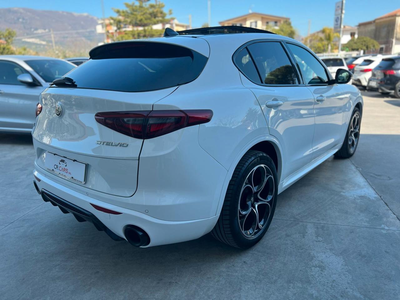 Alfa Romeo Stelvio 2.2 Turbodiesel 210 CV AT8 Q4 Veloce