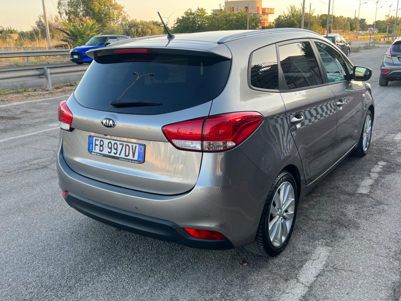 Kia Carens 1.7 CRDi 7 Posti Unipro 2015