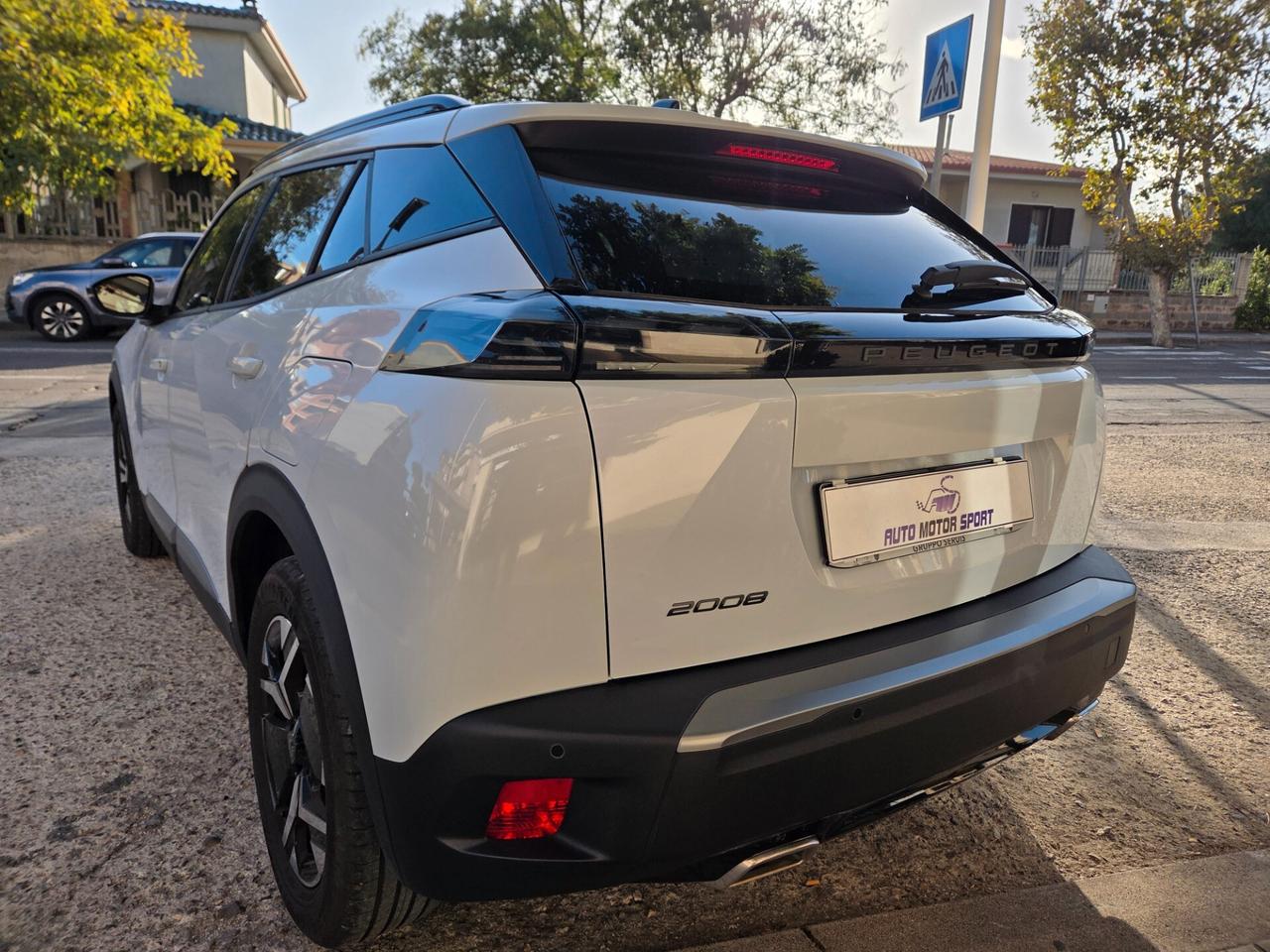 Peugeot 2008 PureTech 100 S&S Allure