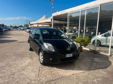 Toyota Yaris 1.4 D-4D 5 porte M-MT Navi