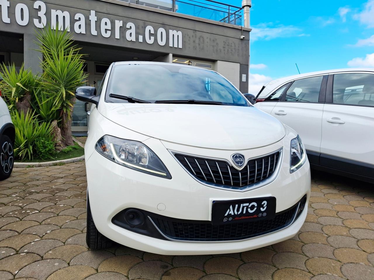 Lancia Ypsilon 0.9 TwinAir 5 porte Metano Ecochic Gold