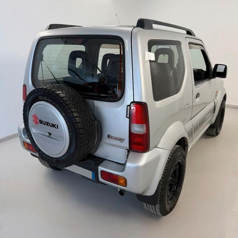 SUZUKI Jimny 3ª serie Jimny 1.5 DDiS cat 4WD JLX