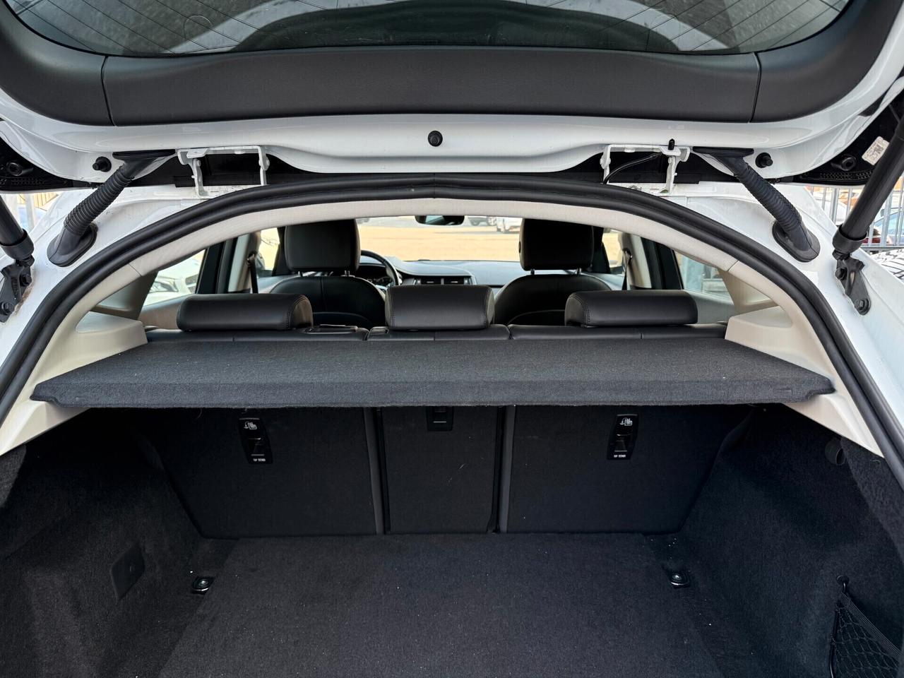 Jaguar E-Pace (IBRIDO/Diesel ) 2.0d i4 mhev awd (163cv )auto