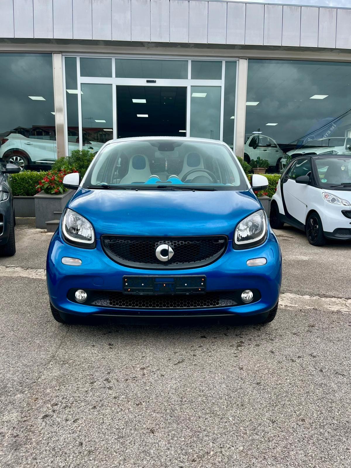 Smart ForFour 70 1.0 Proxy