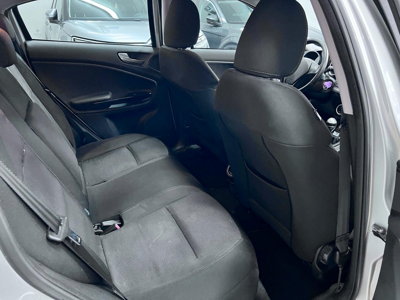 Alfa Romeo Giulietta 1.6 JTDm-2 105 CV Exclusive