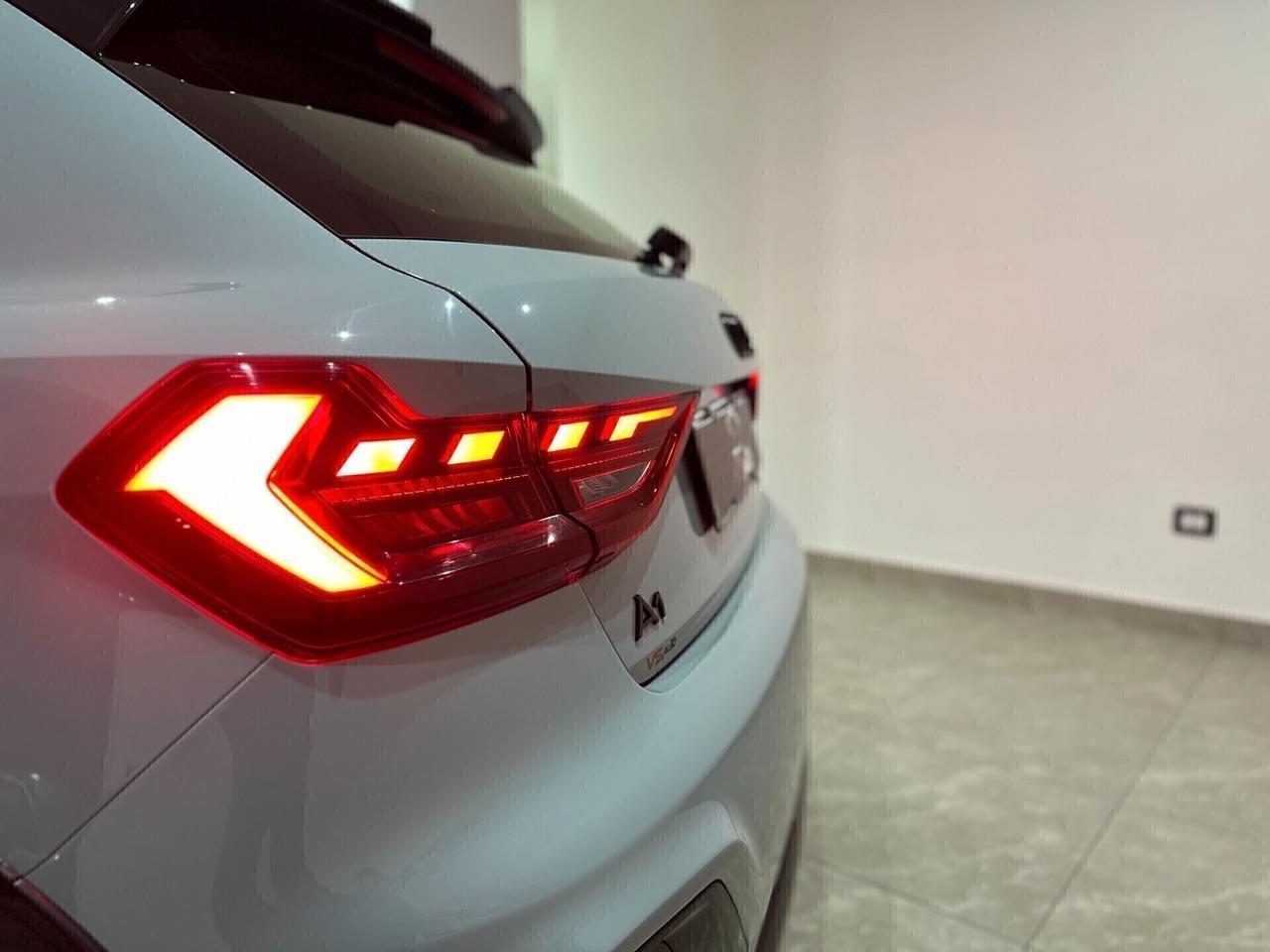 Audi A1 citycarver 35 TFSI S tronic