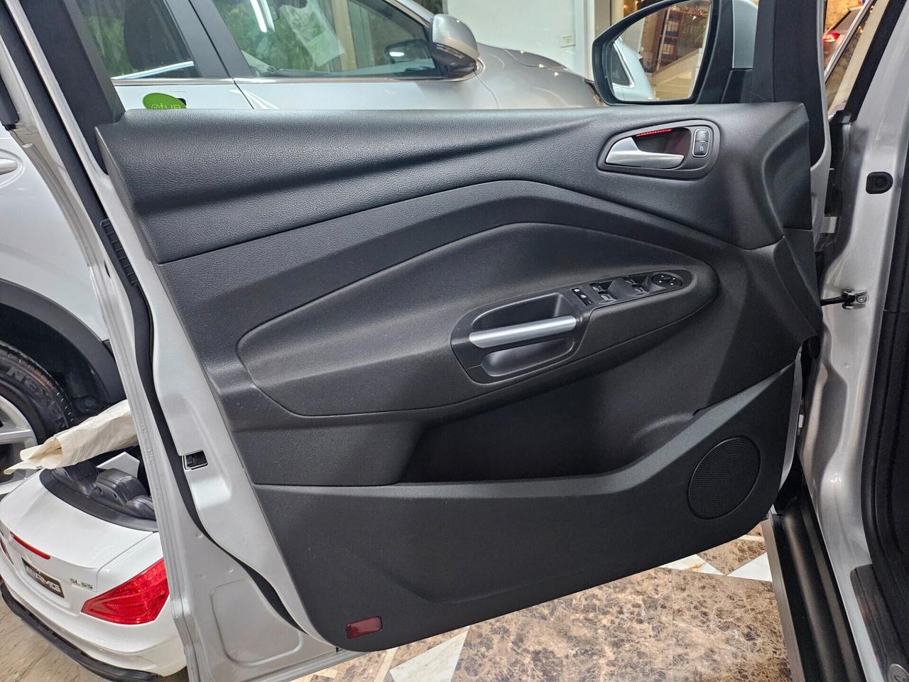 Ford C-Max 1.5 Tdci 120cv Titanium