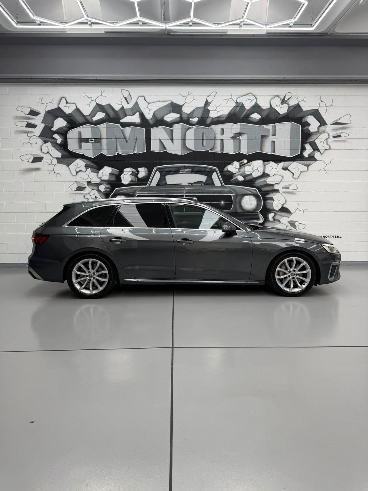 Audi A4 Avant 45 TFSI quattro S tronic line edition