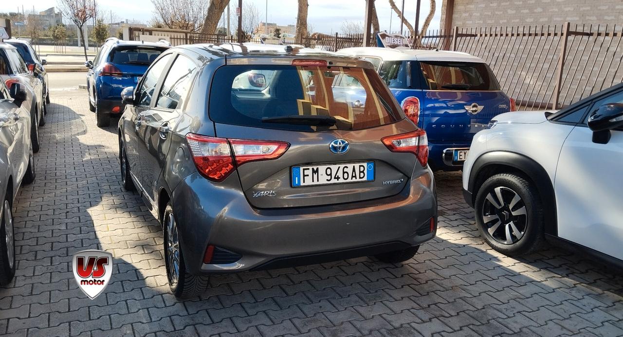 TOYOTA YARIS 1.5 Hybrid AUTO -GRANZIA FULL