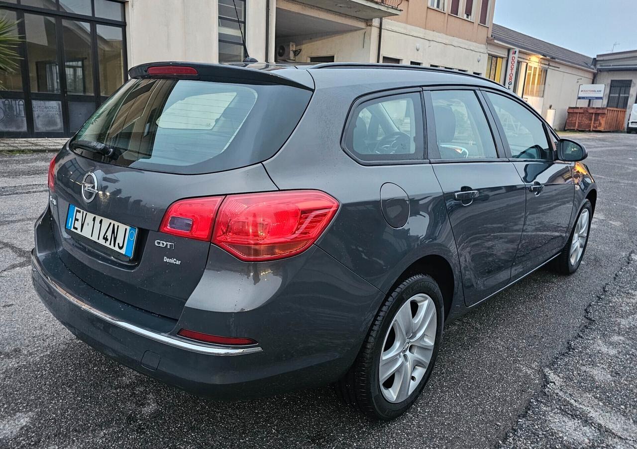 Opel Astra 1.7 CDTI 110CV Sports Tourer Cosmo